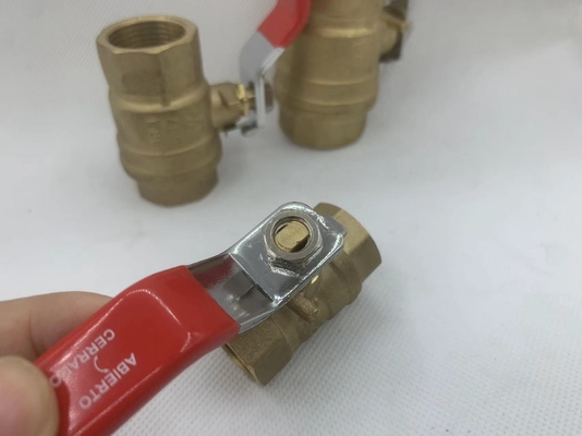 válvula de bolas motorizada de fundición de latón de fábrica de yuhuan con control manual