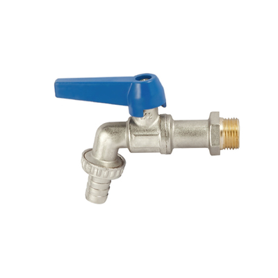 China proveedor de bajo precio de latón bibcock grifo de agua grifo de agua
