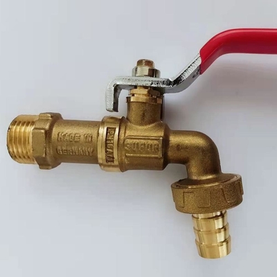 120 gramos y medio de latón cerrable bibcock taps