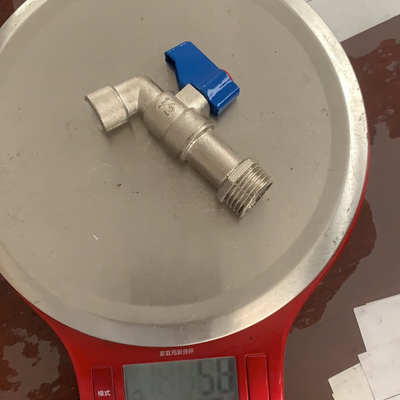 Tailandia de venta caliente cuerpo de latón con mango de zinc precio barato de latón grifo de marca bibcock