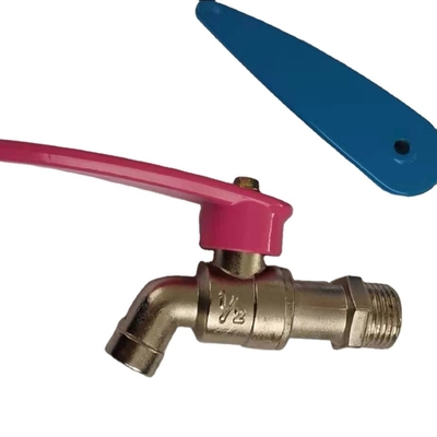 China proveedor de bajo precio de latón bibcock grifo de agua grifo de agua