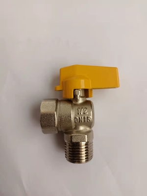 China proveedor de bajo precio de latón bibcock grifo de agua grifo de agua de baño