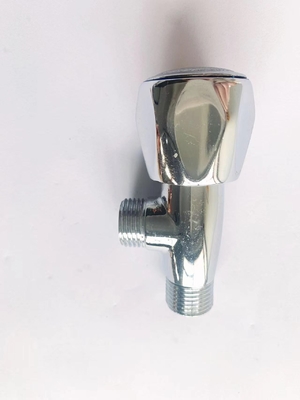 El OEM Chrome plateó la válvula de ángulo de cobre amarillo salida anti de la válvula de ángulo de 3/4 pulgada