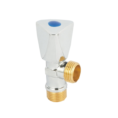 Válvula de ángulo de cobre amarillo del cuarto de baño el 1/2 para el agua 300000 veces en de la resistencia del desgaste
