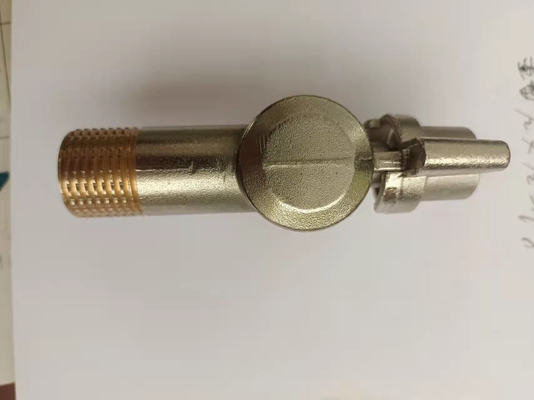 Válvula de ángulo del triángulo de la válvula de ángulo de la fontanería de la seguridad DN20-NPT 1/2inch