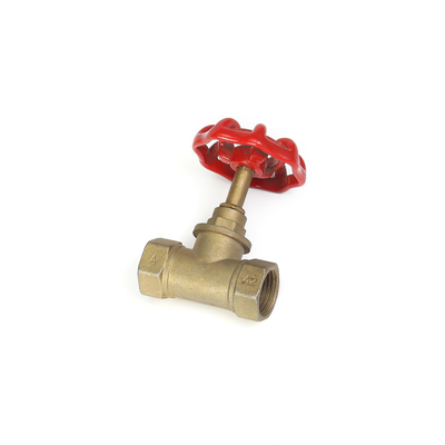 El 1/2” la válvula de parada de cobre amarillo del ángulo de la vuelta de X 3/8&quot; 1/4 DN20-NPT roscó